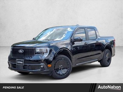 New 2025 Ford Maverick Lobo
