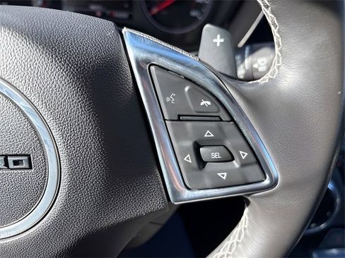 Used 2016 Chevrolet Camaro LT w/ RS Package image 11