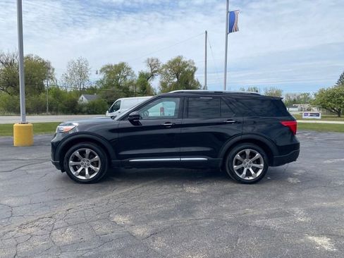 Used 2020 Ford Explorer Platinum AWD/4WD image 2