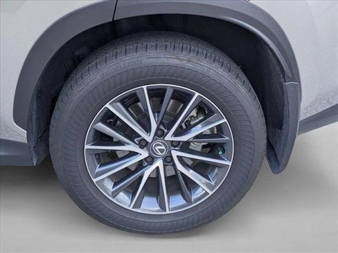 Used 2024 Lexus NX 350h AWD image 7