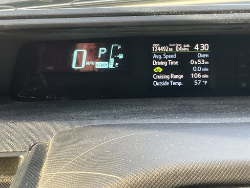 Used 2014 Toyota Prius C Two image 18