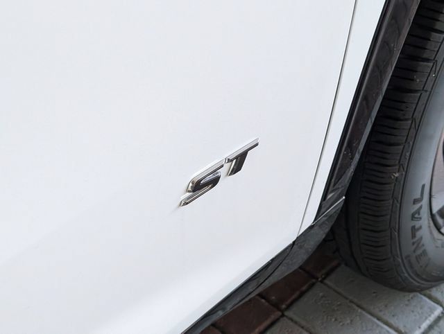 New 2026 Buick Enclave Sport Touring w/ Power Package FWD image 12