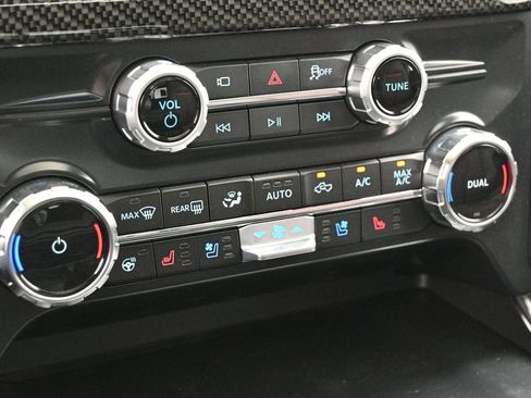 New 2025 Ford F150 Lariat w/ Equipment Group 502A High image 14