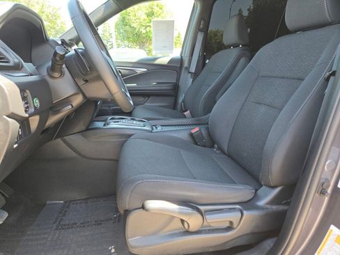 Certified 2021 Honda Passport Sport image 14