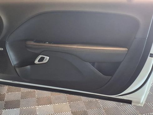 Used 2023 Dodge Challenger GT AWD/4WD image 9
