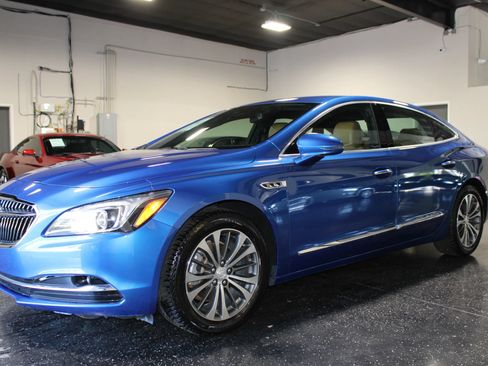 Used 2017 Buick LaCrosse Premium FWD image 7