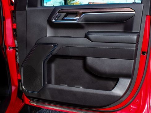 Used 2024 Chevrolet Silverado 1500 LT AWD/4WD image 13