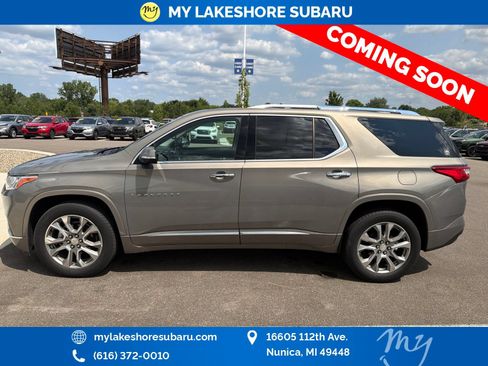 Used 2018 Chevrolet Traverse Premier AWD/4WD image 4