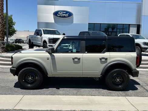 New 2026 Ford Bronco Big Bend AWD/4WD image 3