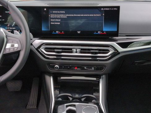 Used 2023 BMW 330i Sedan w/ Driving Assistance Package image 29