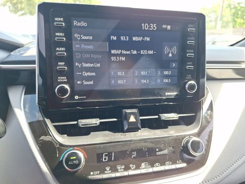 Used 2021 Toyota Corolla SE FWD image 27