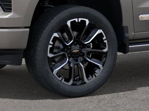 New 2026 Chevrolet Silverado 1500 High Country image 9