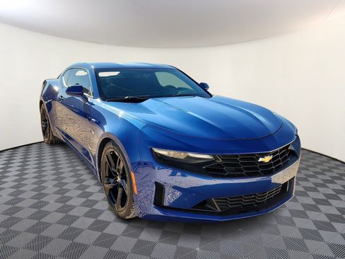 Used 2019 Chevrolet Camaro LT image 6