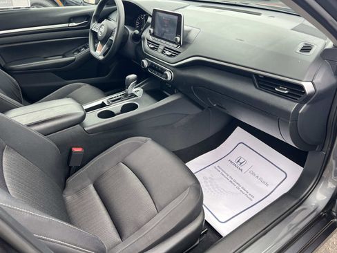 Used 2022 Nissan Altima 2.5 SV FWD image 28