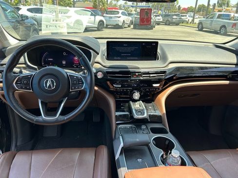 Used 2023 Acura MDX SH-AWD w/ Advance Package image 11