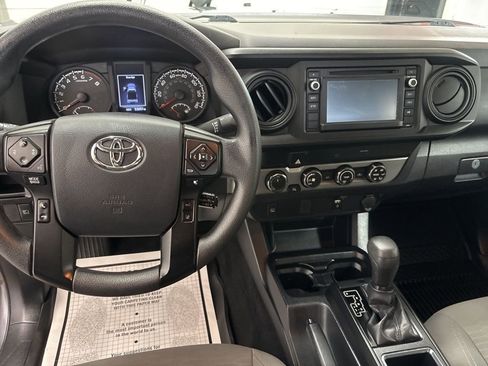 Used 2019 Toyota Tacoma SR w/ SX Package image 20