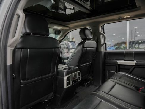 Used 2020 Ford F250 Lariat w/ Tremor Off-Road Package AWD/4WD image 41