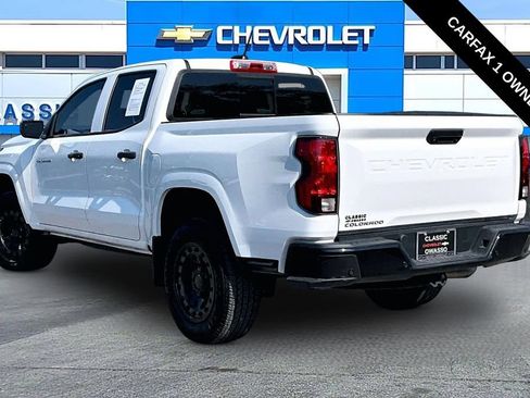 Used 2025 Chevrolet Colorado W/T w/ WT Convenience Package II RWD image 3