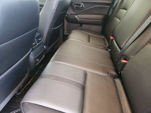 Used 2025 Honda Ridgeline TrailSport image 29