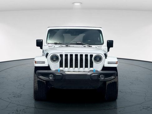 Used 2023 Jeep Wrangler Unlimited Sahara w/ Cold Weather Group AWD/4WD image 10