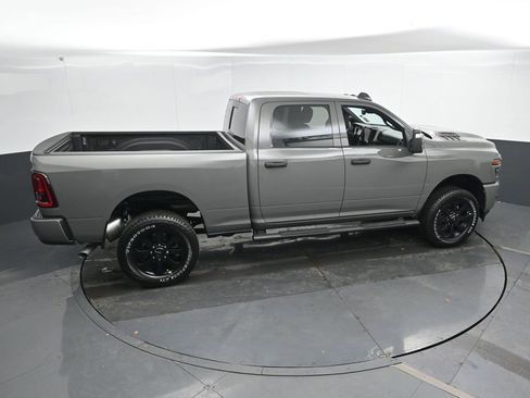 New 2026 RAM 2500 Tradesman AWD/4WD image 31
