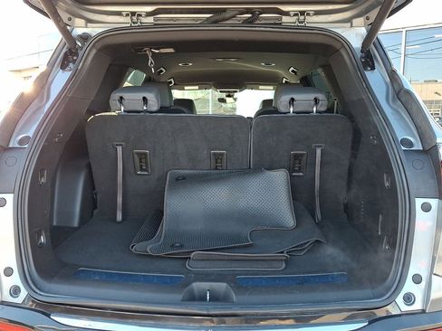 Certified 2024 Buick Enclave Essence w/ Technology Package image 25