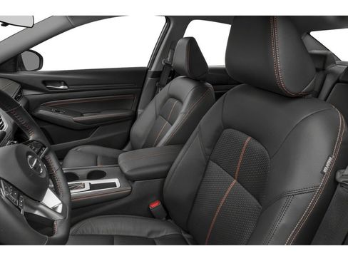 Used 2019 Nissan Altima 2.5 SR w/ SR Premium Package FWD image 7