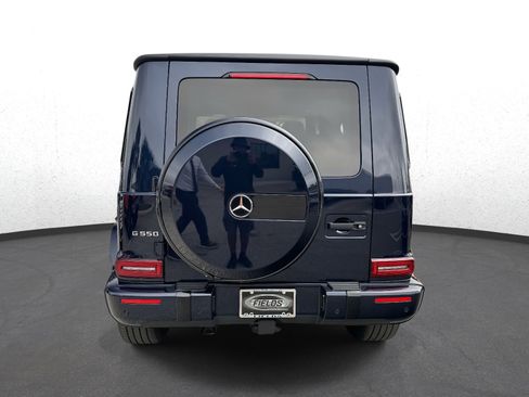 Used 2021 Mercedes-Benz G 550 image 4