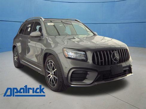 Used 2025 Mercedes-Benz GLB 35 AMG 4MATIC image 1