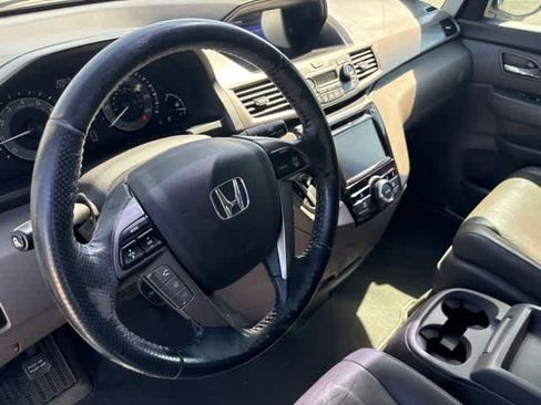 Used 2017 Honda Odyssey EX-L image 10