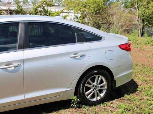 Used 2016 Hyundai Sonata SE FWD image 10