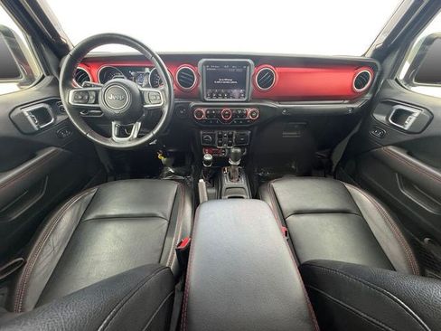 Used 2021 Jeep Gladiator Rubicon AWD/4WD image 12