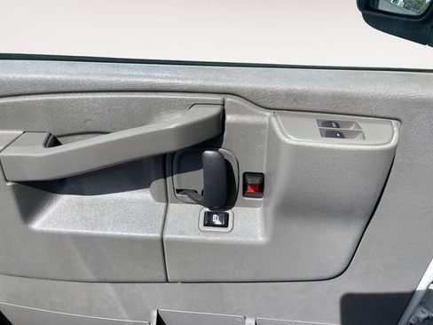 Used 2021 Chevrolet Express 2500 Extended w/ Driver Convenience Package image 18