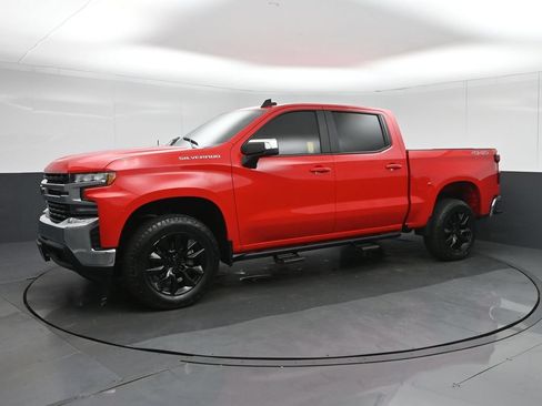 Used 2019 Chevrolet Silverado 1500 LT w/ All-Star Edition AWD/4WD image 3