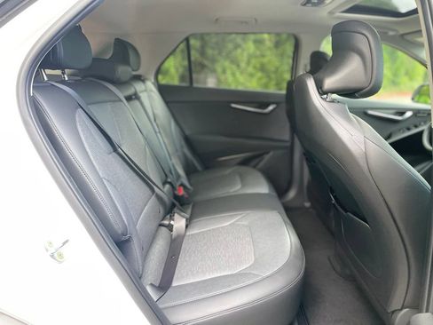 Certified 2023 Kia Niro Wave w/ Wave Preserve Package FWD image 22