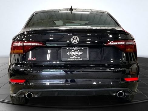 Used 2019 Volkswagen Jetta GLI Autobahn FWD image 4