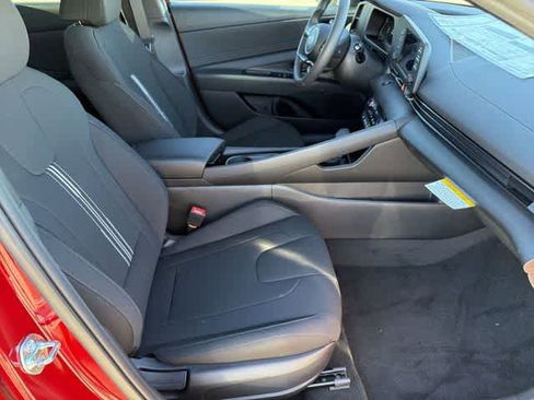 New 2026 Hyundai Elantra SEL Sport FWD image 19
