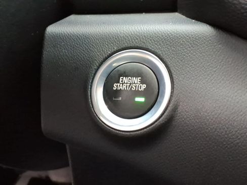 Used 2018 GMC Terrain Denali w/ Advanced Safety Package AWD/4WD image 24