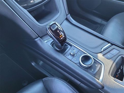 Certified 2022 Cadillac XT6 Sport w/ Technology Package image 14