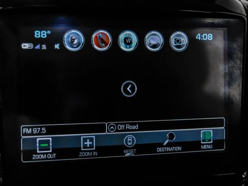 Used 2018 Chevrolet Traverse LT FWD image 35
