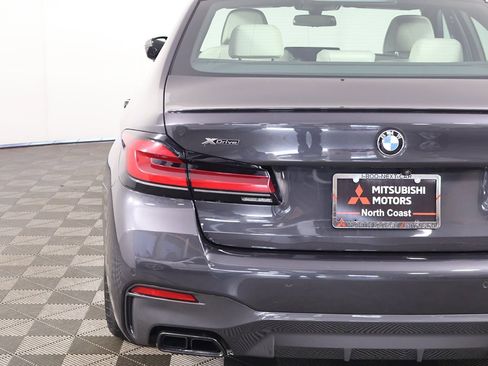 Used 2022 BMW M550i xDrive w/ Dynamic Handling Package image 20