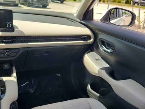 Used 2024 Honda HR-V LX image 19
