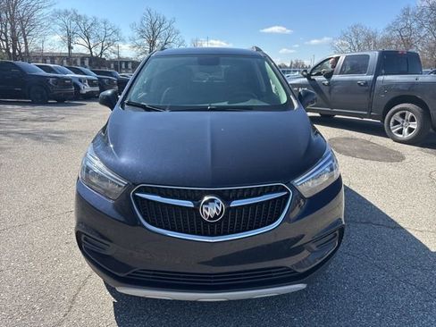 Used 2022 Buick Encore Preferred w/ Safety Package image 3