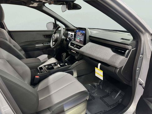 Used 2026 Subaru Outback Premium AWD/4WD image 35