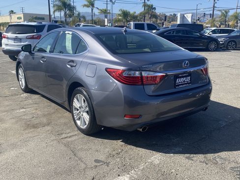 Used 2014 Lexus ES 350 w/ Premium Package FWD image 9