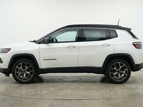 Used 2025 Jeep Compass Limited AWD/4WD image 5