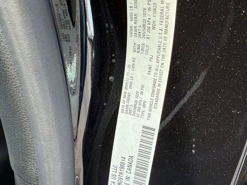 New 2026 Chrysler Pacifica Select w/ S Appearance Package image 30