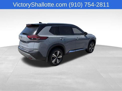 Used 2021 Nissan Rogue SL w/ Premium Package FWD image 8
