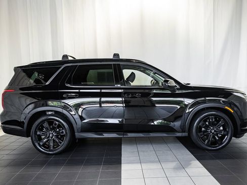 Used 2024 Hyundai Palisade XRT AWD/4WD image 3