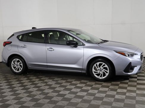 Used 2024 Subaru Impreza 2.0i image 11